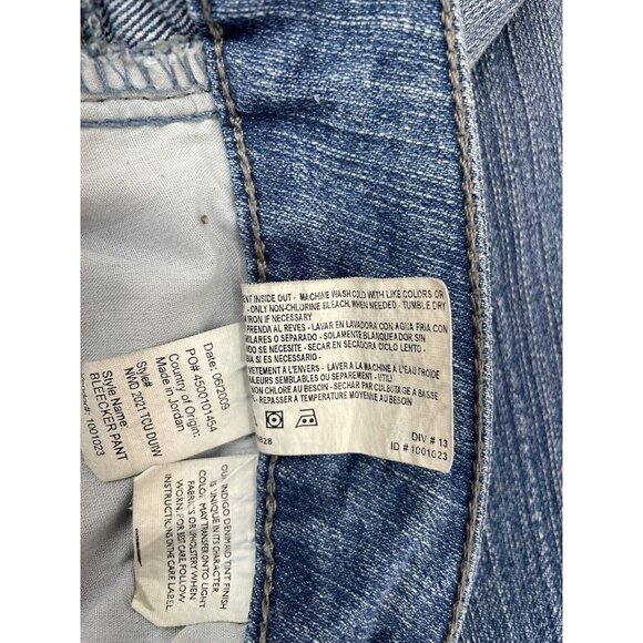 Nine West Jeans Bleecker Straight Leg Flap Pocket Distressed Denim Womens 4 Long - Picture 7 of 12